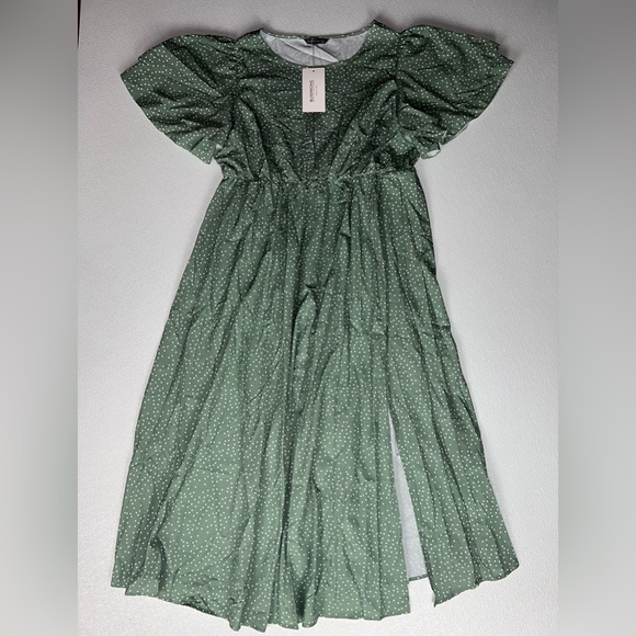 Bloomchic Polka Dot Ruffles Split Maxi Dress Green Size 18/20 NWT - Picture 3 of 10